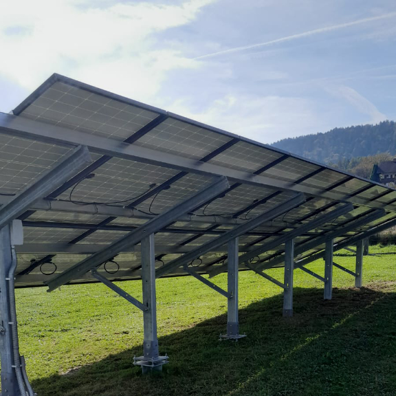 Photovoltaik-Fundament von Bodenanker